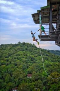 Bungee jumping (Jumpin Heights), Rishikesh