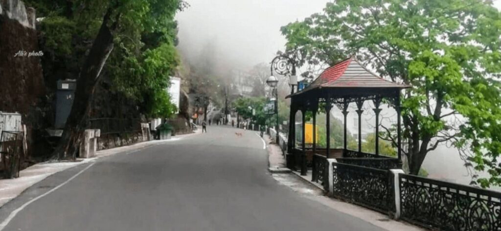 Mall Road, Mussoorie
